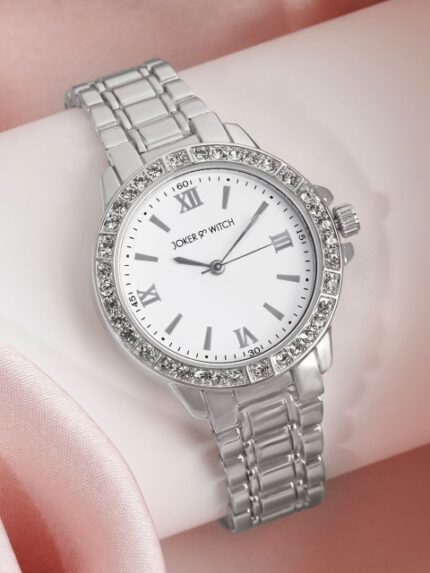 JOKER & WITCH Women Dial & Bracelet Style Straps Analogue Watch AMWW883