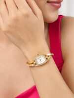 JOKER & WITCH Women Embellished Dial & Bracelet Style Straps Analogue Watch AMWW962