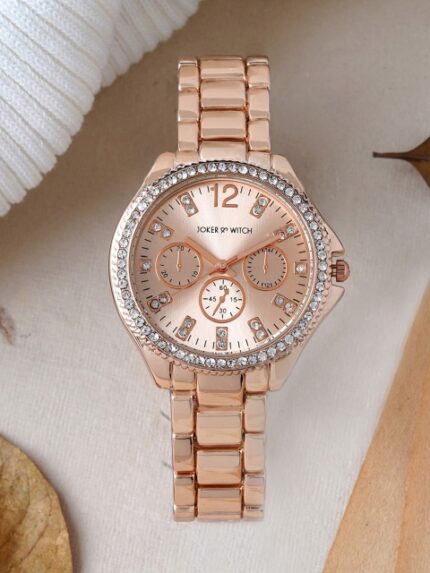 JOKER & WITCH Women Gold-Toned Embellished Dial & Rose Gold Toned Bracelet Style Straps Analogue Watch