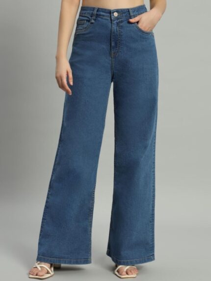 The Roadster Lifestyle Co Women High-Rise No Faded Jeans