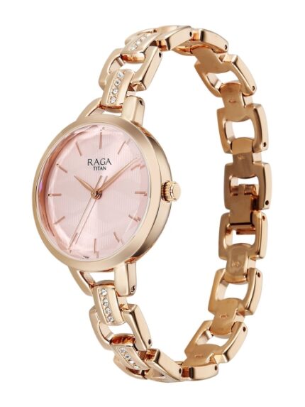 Titan Raga Showstopper Women Dial & Bracelet Style Straps Analogue Watch 95352WM01